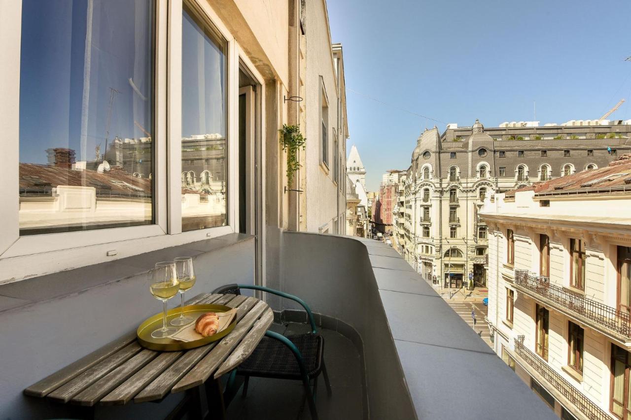 Stylish & Spacious Apartment Near The Old Town - A Touch Of History, A Dash Of Modernity Bucharest Exterior photo